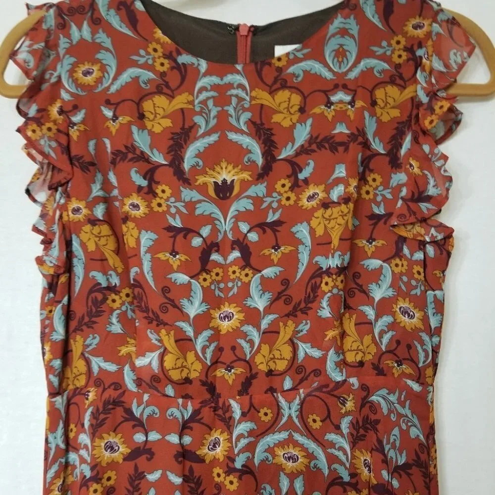 Line & Dot Fall Dress